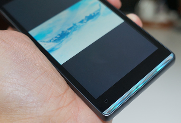 Sony Xperia SP : bague lumineuse