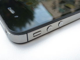 est iPhone 4S 8 mégapixels Siri Processeur double coeur A5 iCloud iMessage