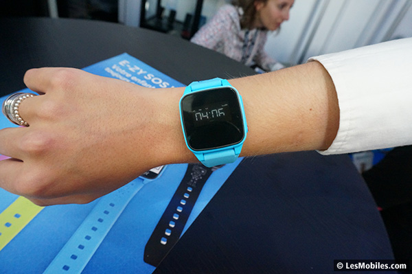 La montre Haier E-ZY SOS Watch sera disponible pour la rentrée des classes