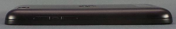 BlackBerry Q5 : côté droit