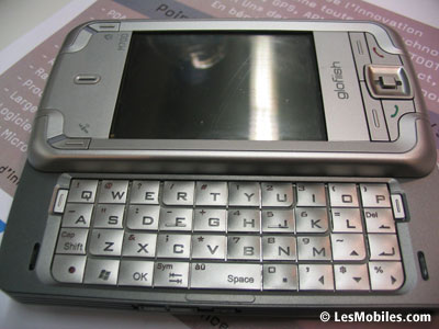 Glofiish M700 au Mobile Office 2006
