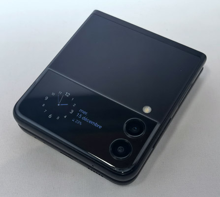 Ecran externe du Samsung Galaxy Z Flip 3