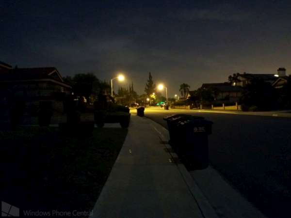 Un Nokia Lumia 920 contre un reflex Canon 1DX : l'impressionnant duel des photos de nuit
