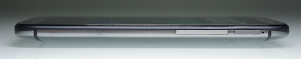 HTC One mini 2 droite