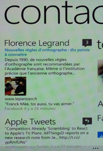 est Nokia Lumia 800 windows phone 7.5 mango 8 mégapixels design polycarbonate écran 3,7 pouces convexe Nokia drive nokia maps nokia cartes Nokia music