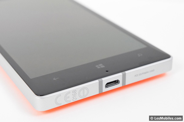 Nokia Lumia 930 bas