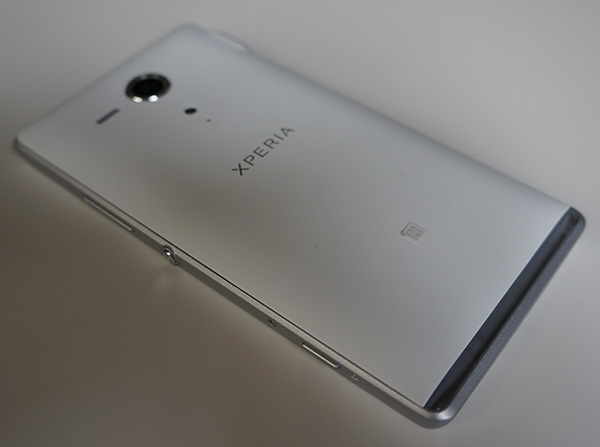Sony Xperia SP : face arrière (dos)