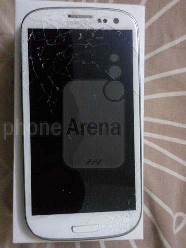 L'écran du Samsung Galaxy S3 n'est pas incassable, la preuve en image