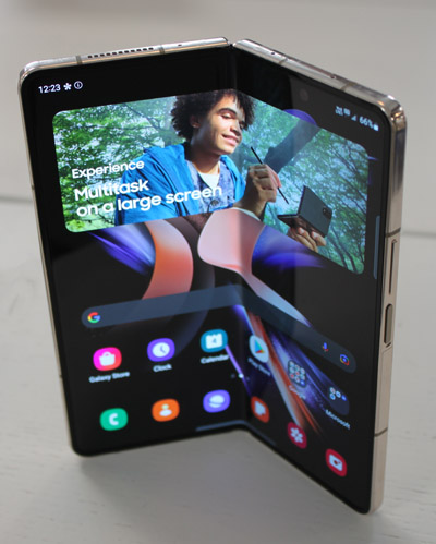 image PEM GALAXY Z FOLD4 Details 007.jpg