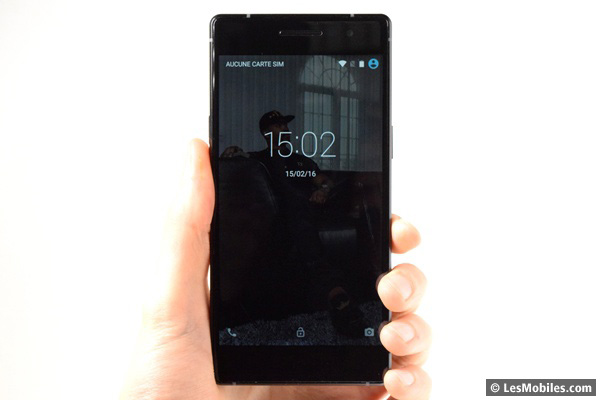 Prise en main du Danew Surnaturel R500 : le smartphone du rappeur Rohff