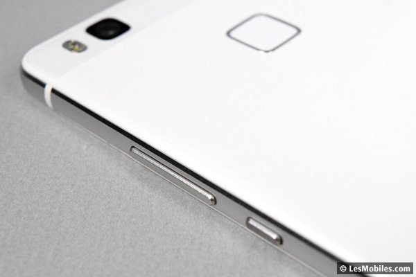 Huawei P9 Lite : boutons et lecteur d'empreinte