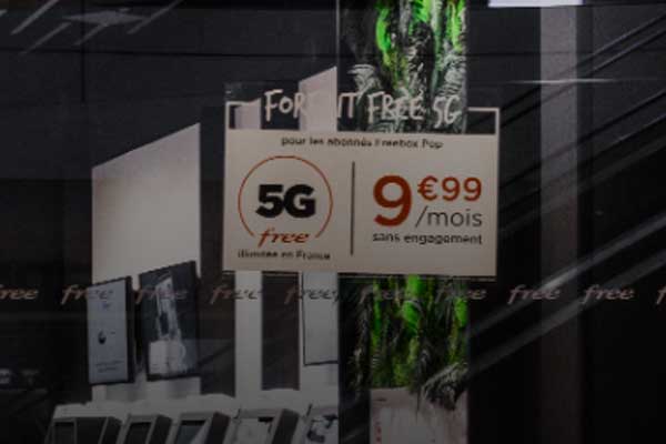 Optez pour un forfait sans engagement de Free Mobile pour réduire vos factures mobiles