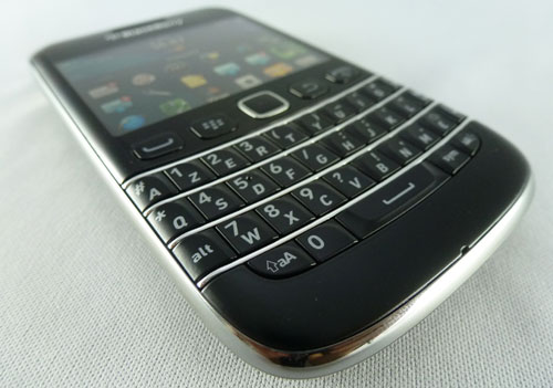 test blackberry bold 9790 5 mégapixels BlackBerry OS 7 écran tactile