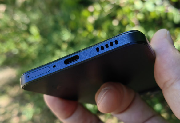 Oppo reno8 PEM 4