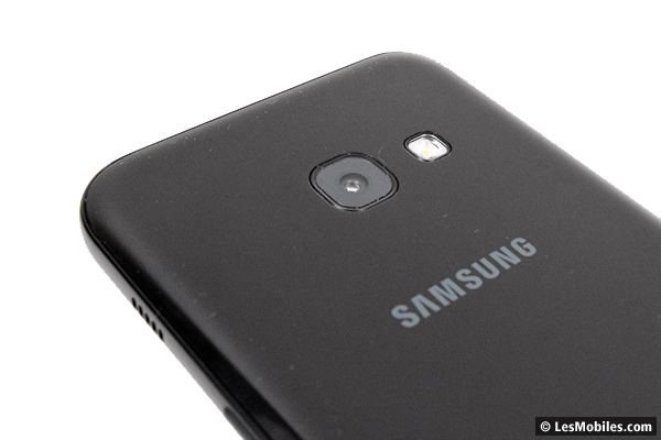Samsung Galaxy A3 (2017) prise en main