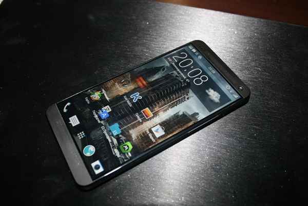 HTC M8