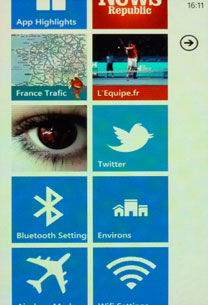 est Nokia Lumia 800 windows phone 7.5 mango 8 mégapixels design polycarbonate écran 3,7 pouces convexe Nokia drive nokia maps nokia cartes Nokia music