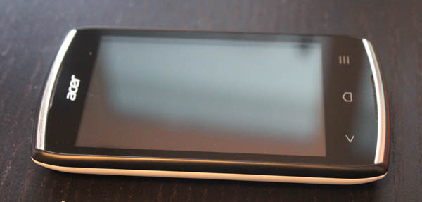 Acer Liquid Z110 Duo : côté