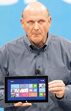 Ballmer à l’attaque : Android est sauvage et sujet aux malwares, Apple est trop cher
