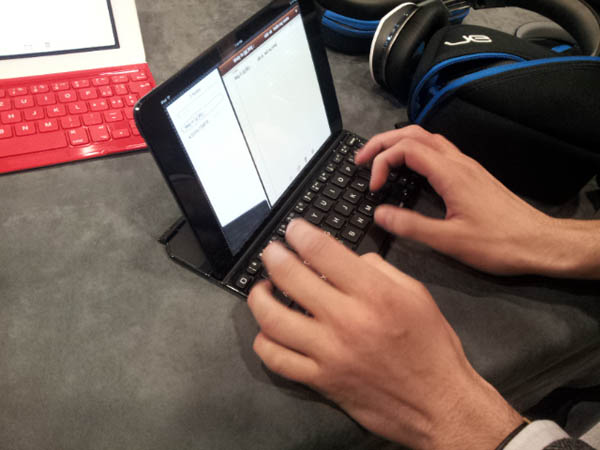 Logitech Ultrathin Keyboard