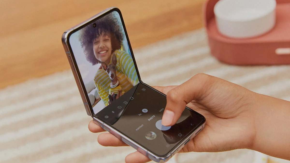 Offres spéciales Fête des pères chez Samsung : Le Galaxy S21 FE, Galaxy S23 Ultra ou Galaxy Z Flip4 à prix canon