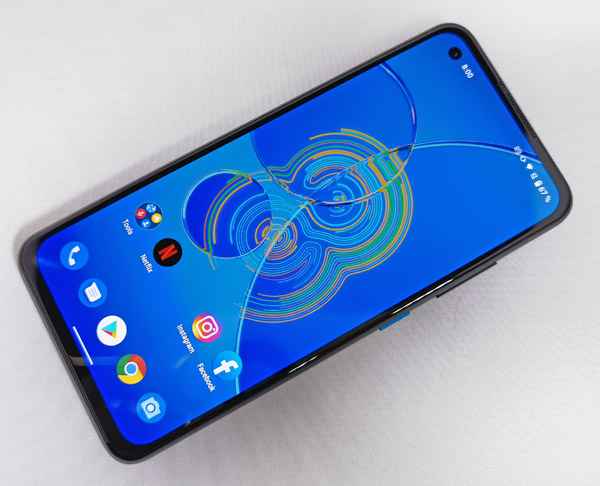 Ecran de l'Asus Zenfone 8