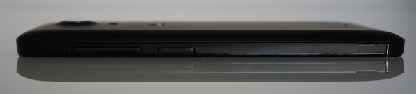 Wiko Wax côté droit