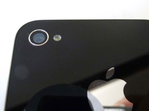Test iPhone 4S 8 mégapixels Siri Processeur double coeur A5 iCloud iMessage
