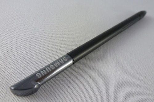 Samsung Galaxy Note test mi-tablette mi-smartphone écran tactile super amoled 5,3 pouces stylet s pen