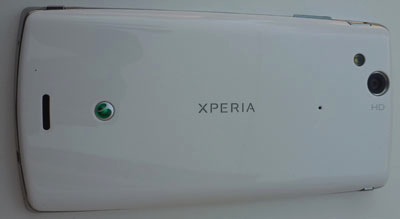 Sony Ericsson Xperia Arc S 8 mégapixels Android 2.3