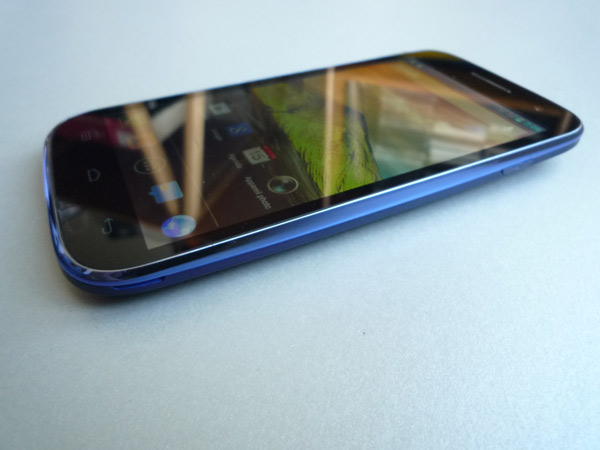 Wiko Cink Five : tranche droite