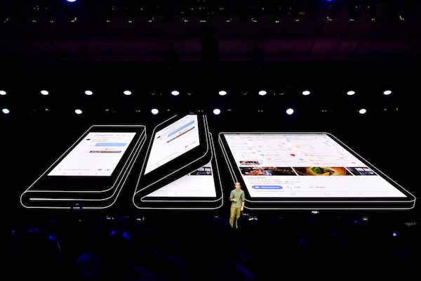Samsung Infinity Flex Display