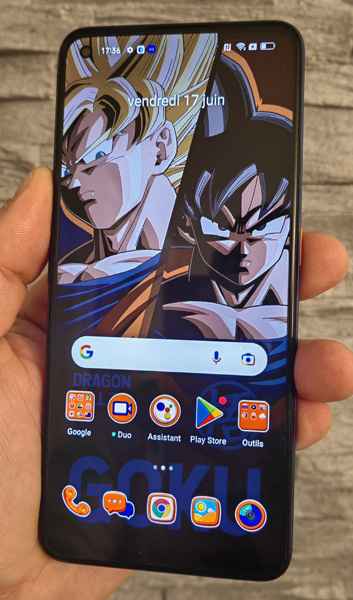 Realme GT NEO 3T Dragaon Ball Edition detail